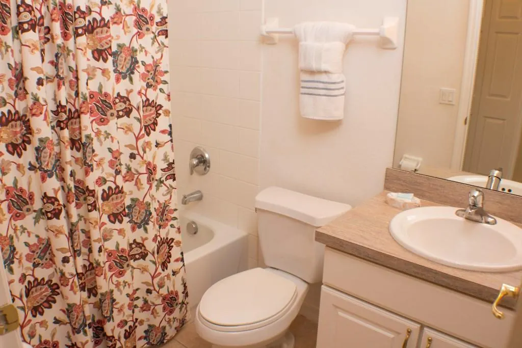 Hibiscus Haven - Four Bedroom Home Davenport Casa vacanze
