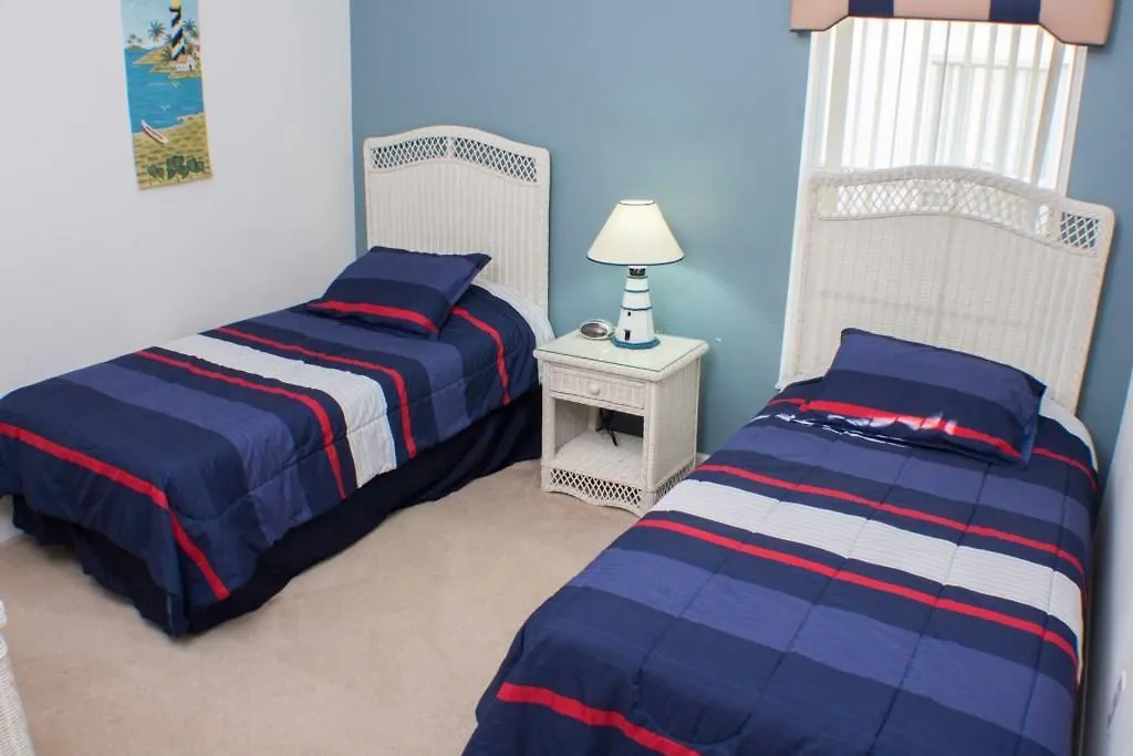Hibiscus Haven - Four Bedroom Home Davenport 0*,
